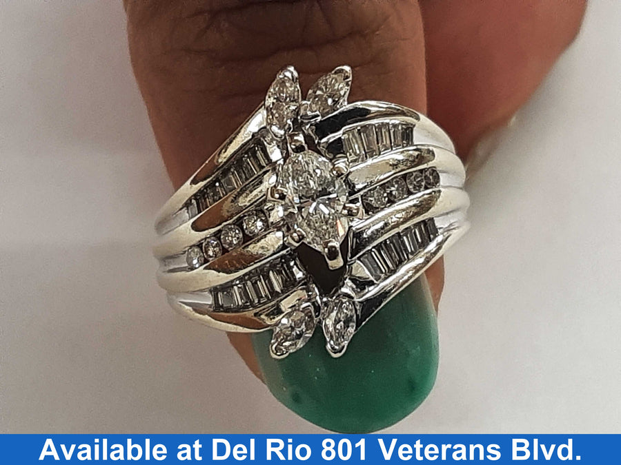 Women's Ring - White Gold 14k (.585) 8.3 grams Size 6.5