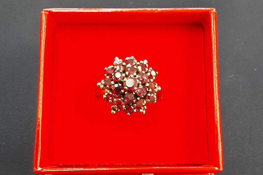 Women's Ring - Yellow Gold 10k (.417) 3.8 grams Size 12