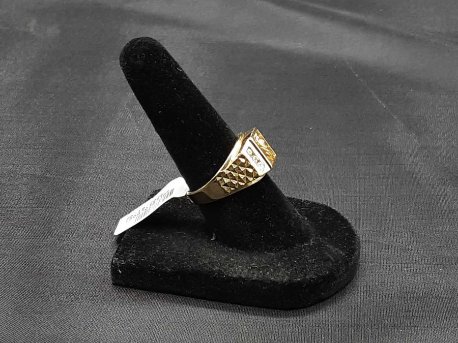 Men's Ring - Yellow Gold 14k (.585) 5 grams Size 5