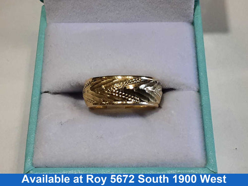 Ring - Wedding Band - Yellow Gold 14k (.585) 3.6 grams Size 6