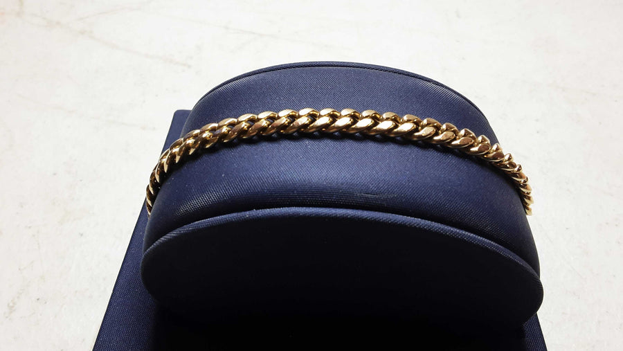 Cuban Link Bracelet - Yellow Gold 10k (.417) 8.3 grams 8 inch