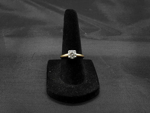 Women's Ring - Solitaire - Yellow Gold 14k (.585) 2.1 grams Size 5