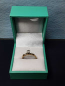 Women's Ring - Solitaire - Yellow Gold 10k (.417) 1.5 grams Size 7.5