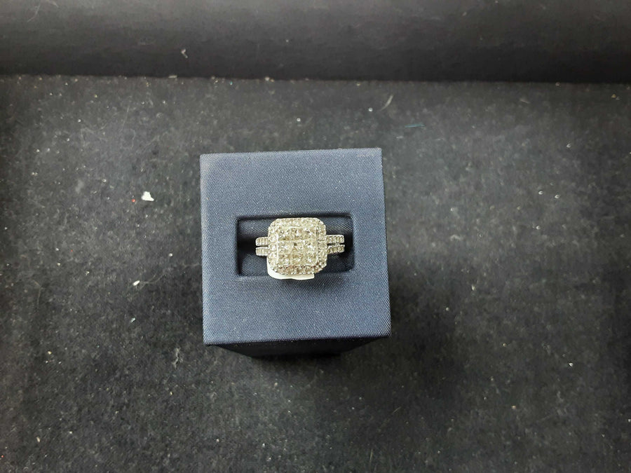 Women's Ring - Yellow Gold 10k (.417) 4.3 grams Size 20