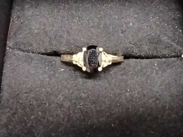 Women's Ring - Yellow Gold 10k (.417) 1.6 grams Size 20