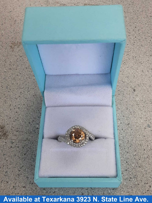 Women's Ring - Platinum 7.8 grams Size 7