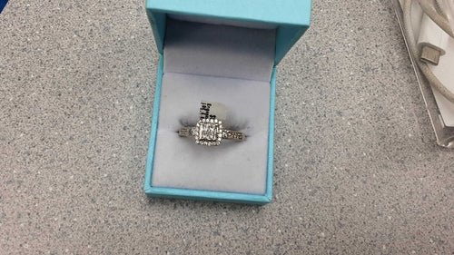 Ring - Engagement Set - White Gold 10k (.417) 6 grams Size 9