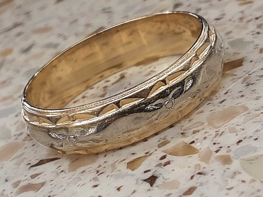Ring - Wedding Band - Yellow Gold 14k (.585) 7.3 grams Size 13
