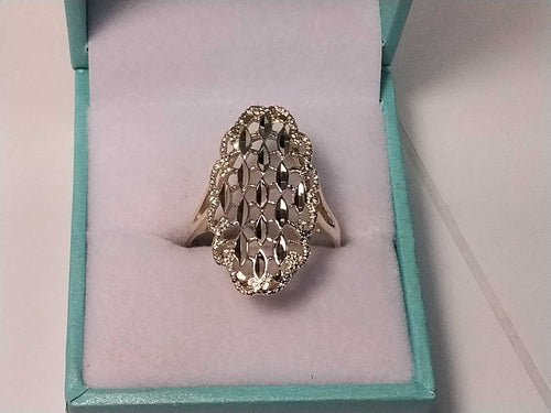 Women's Ring - Yellow Gold 14k (.585) 4.1 grams Size 10