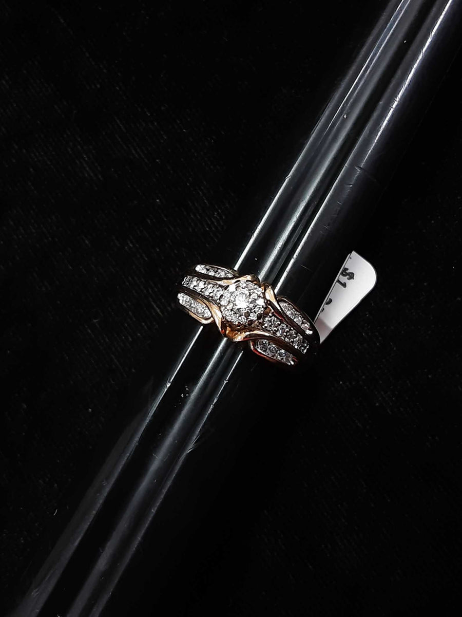 Women's Ring - Yellow Gold 14k (.585) 6.8 grams Size 8