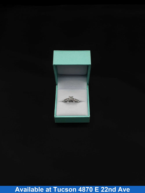 Women's Ring - White Gold 14k (.585) 3.5 grams Size 7