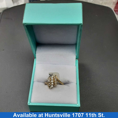 Women's Ring - Yellow Gold 10k (.417) 2.9 grams Size 5.5