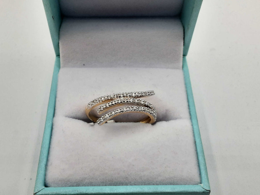 Women's Ring - Yellow Gold 10k (.417) 2.4 grams Size 8