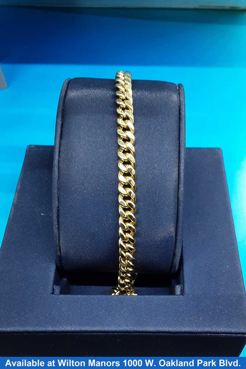 Cuban Link Bracelet - Yellow Gold 10k (.417) 10.3 grams 10 inch