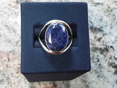 Women's Ring - Silver 5.2 grams Size 9.5