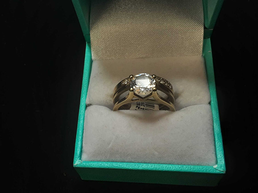 Ring - Engagement Set - Yellow Gold 10k (.417) 4.4 grams Size 8