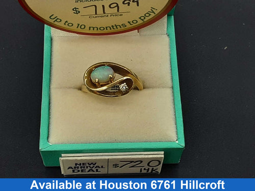 Women's Ring - Yellow Gold 14k (.585) 4.8 grams Size 7.5