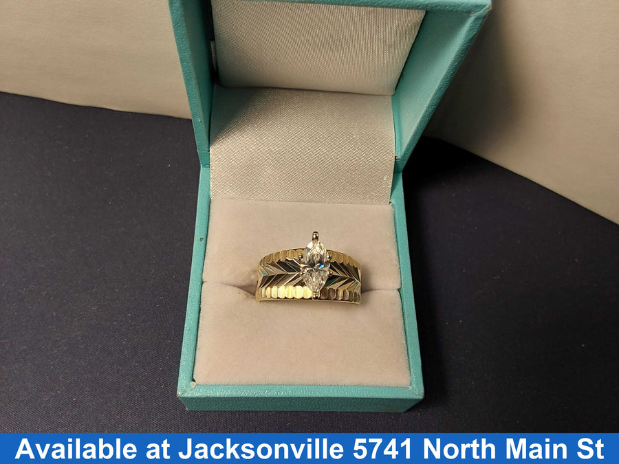 Women's Ring - Yellow Gold 10k (.417) 4.6 grams Size 9