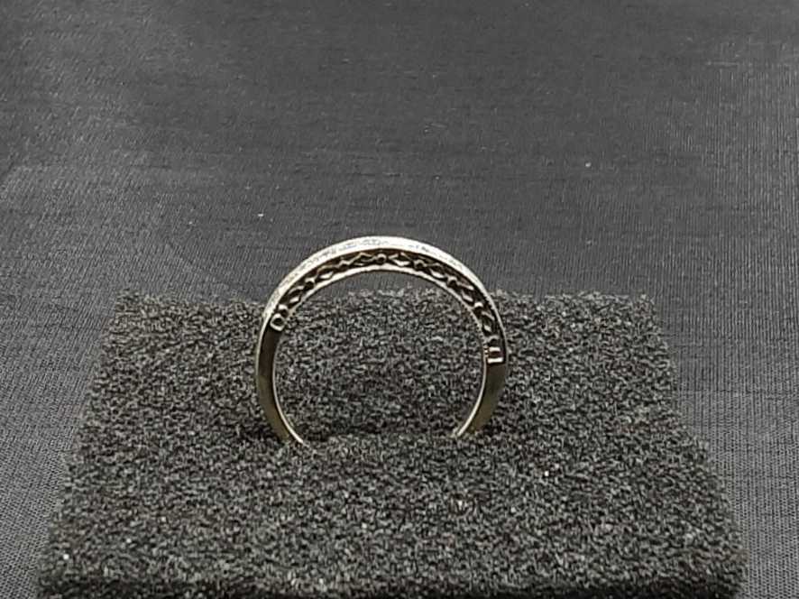 Ring - Wedding Band - White Gold 14k (.585) 2.5 grams Size 5