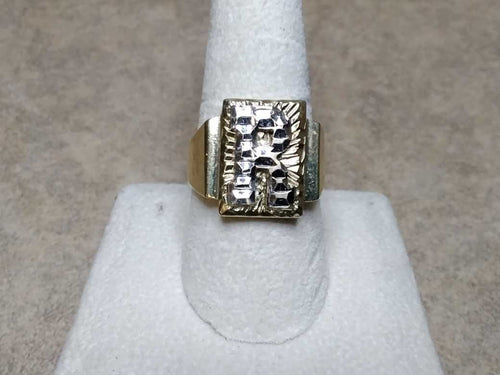 Women's Ring - Tricolor Gold 10k (.417) 6.8 grams Size 9