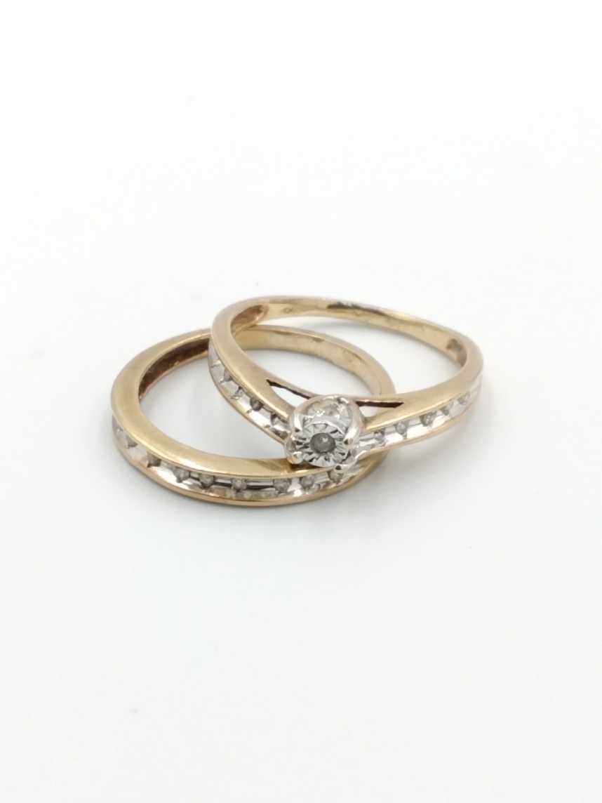 Women's Ring - Yellow Gold 10k (.417) 3.9 grams Size 8