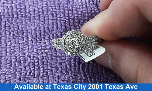 Women's Ring - White Gold 10k (.417) 3.5 grams Size 7