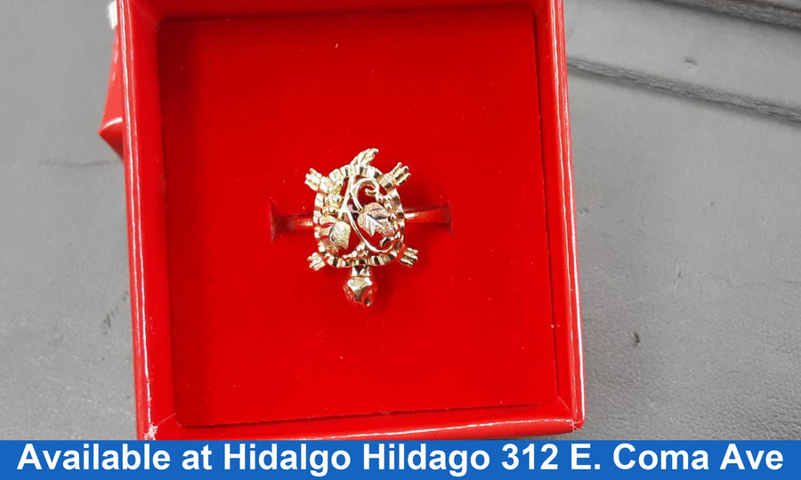 Women's Ring - Yellow Gold 14k (.585) 3.3 grams Size 7.5