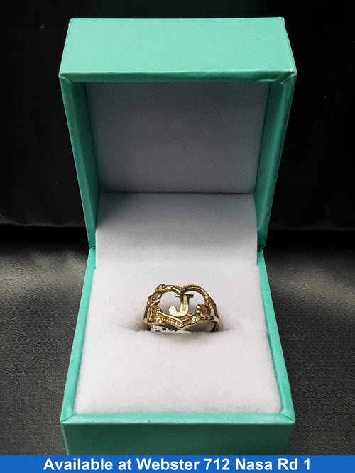 Women's Ring - Yellow Gold 10k (.417) 1.8 grams Size 4