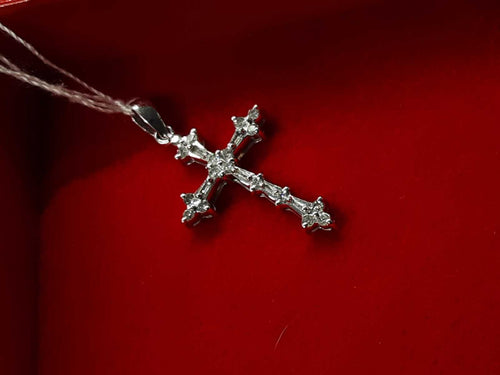 Religious Pendant - White Gold 10k (.417) 1.4 grams