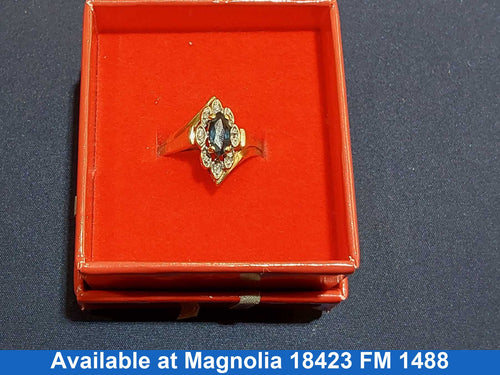 Women's Ring - Yellow Gold 10k (.417) 2.9 grams Size 8