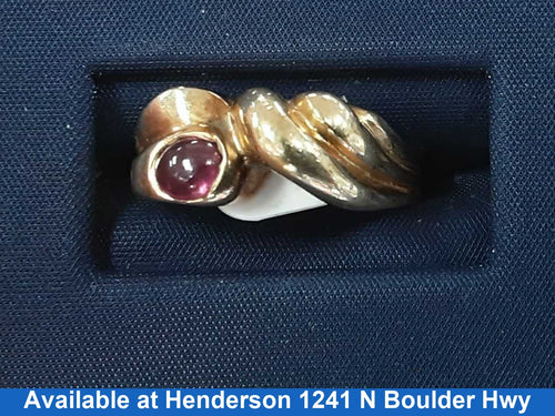 Women's Ring - Yellow Gold 14k (.585) 5.7 grams Size 8