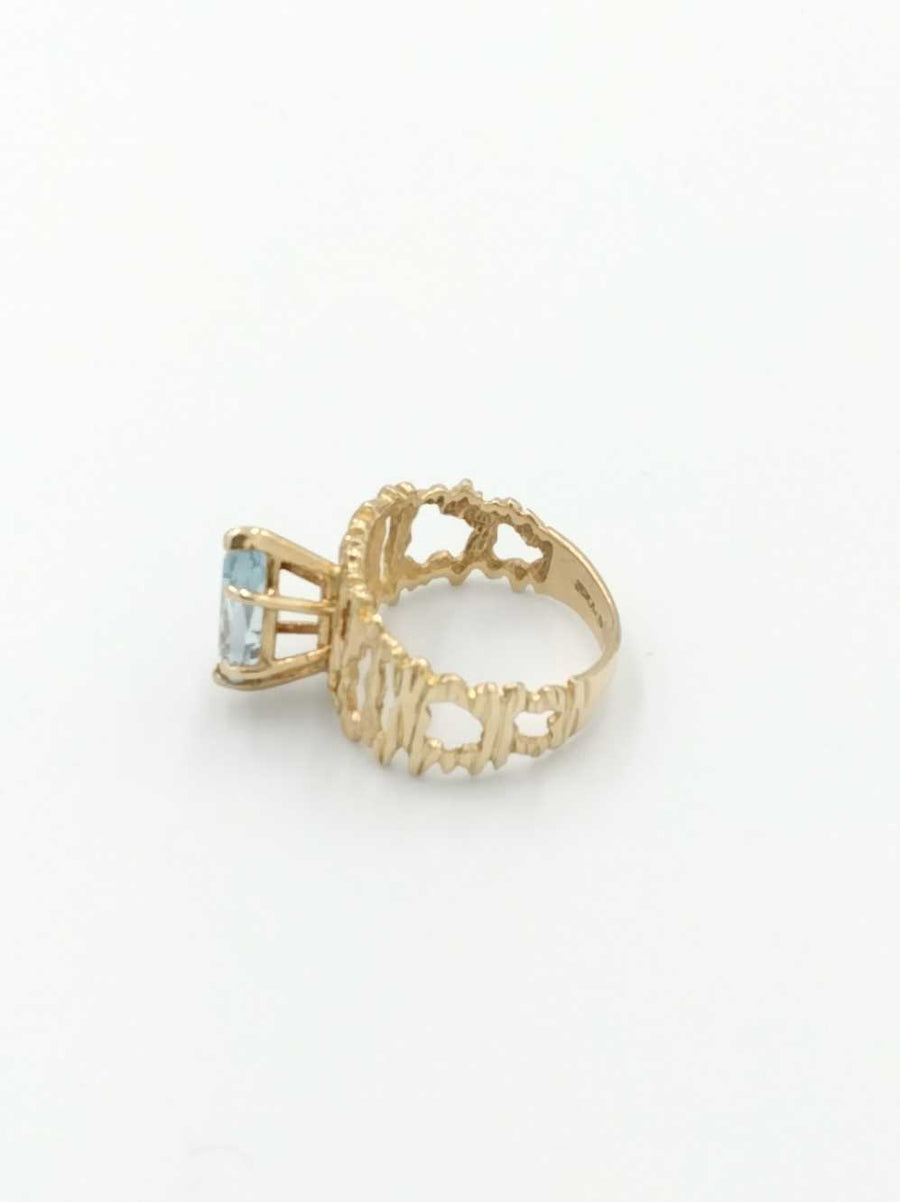 Women's Ring - Yellow Gold 10k (.417) 4.9 grams Size 7