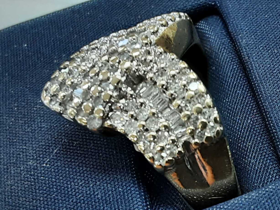 Women's Ring - Yellow Gold 10k (.417) 4.7 grams Size 11