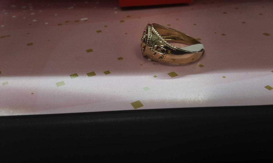 Men's Ring - Yellow Gold 14k (.585) 7 grams Size 12.5