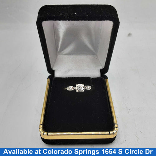 Women's Ring - Anniversary - Yellow Gold 18k (.750) 2.5 grams Size 5.5