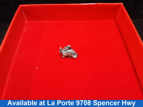 Symbol Pendant - Silver 1.8 grams