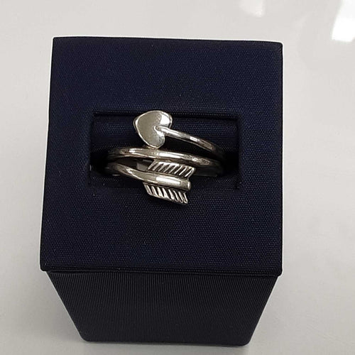 Women's Ring - Silver 4.9 grams Size 8