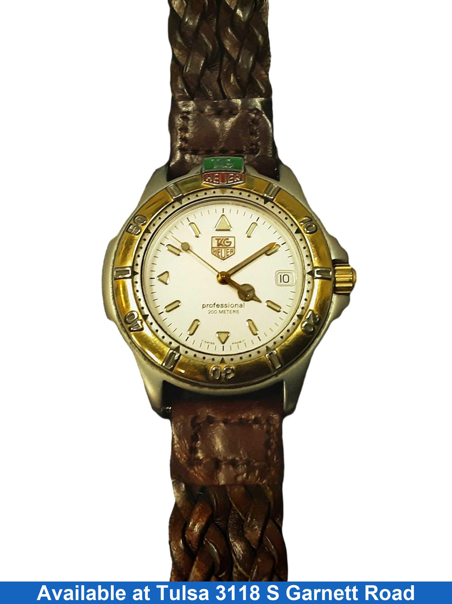 Movado 87-34-871 Gold Regular Watch