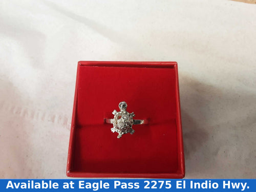 Women's Ring - Silver 1.6 grams Size 9