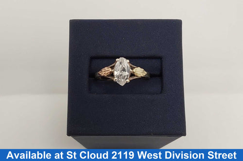 Women's Ring - Silver 1.93 grams Size 8