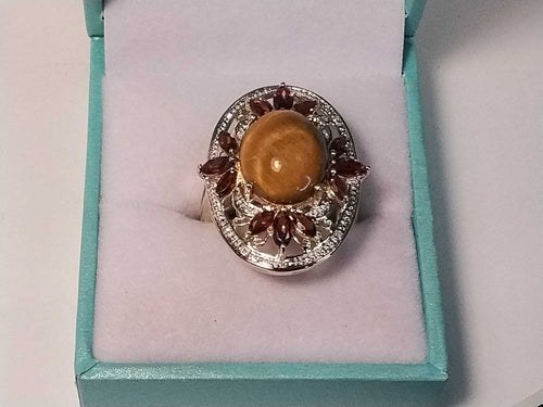 Women's Ring - Yellow Gold 10k (.417) 6.3 grams Size 7.5