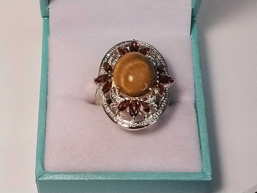 Women's Ring - Yellow Gold 10k (.417) 6.3 grams Size 7.5