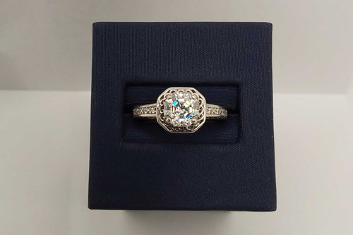 Women's Ring - Silver 4.11 grams Size 6.5