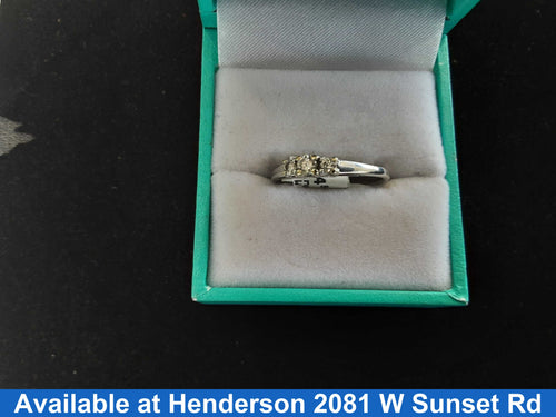 Women's Ring - Anniversary - White Gold 14k (.585) 2.1 grams Size 7