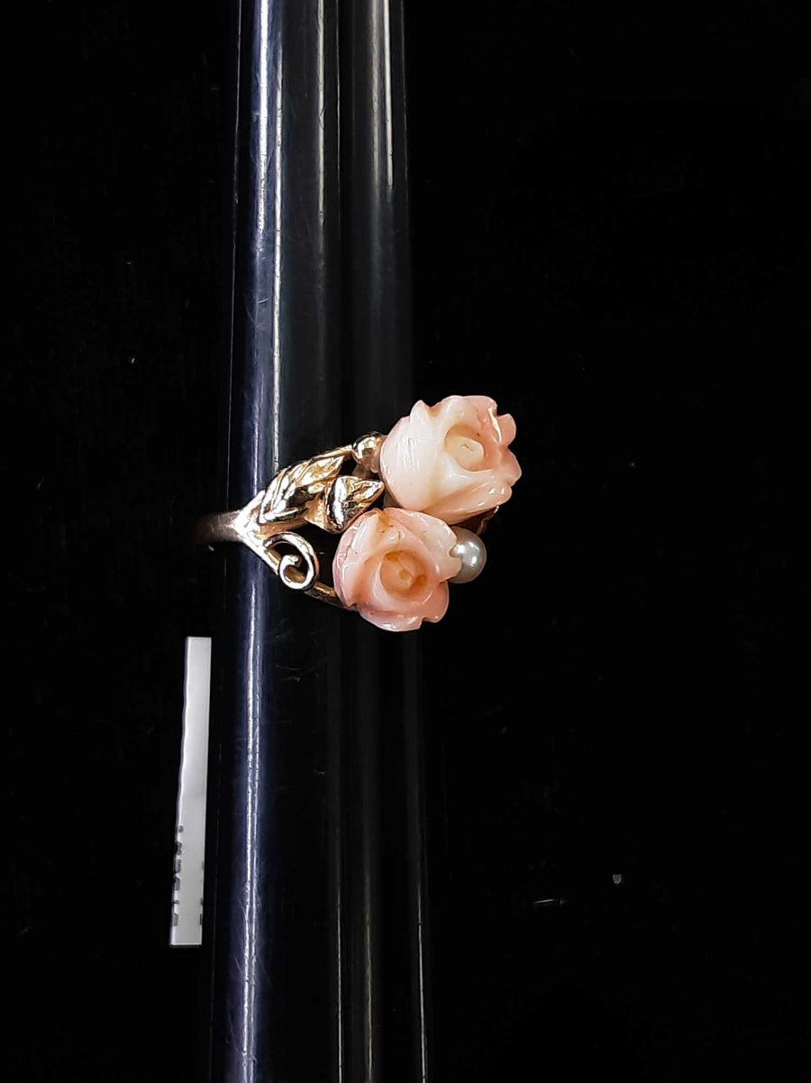 Women's Ring - Yellow Gold 10k (.417) 3.5 grams Size 6