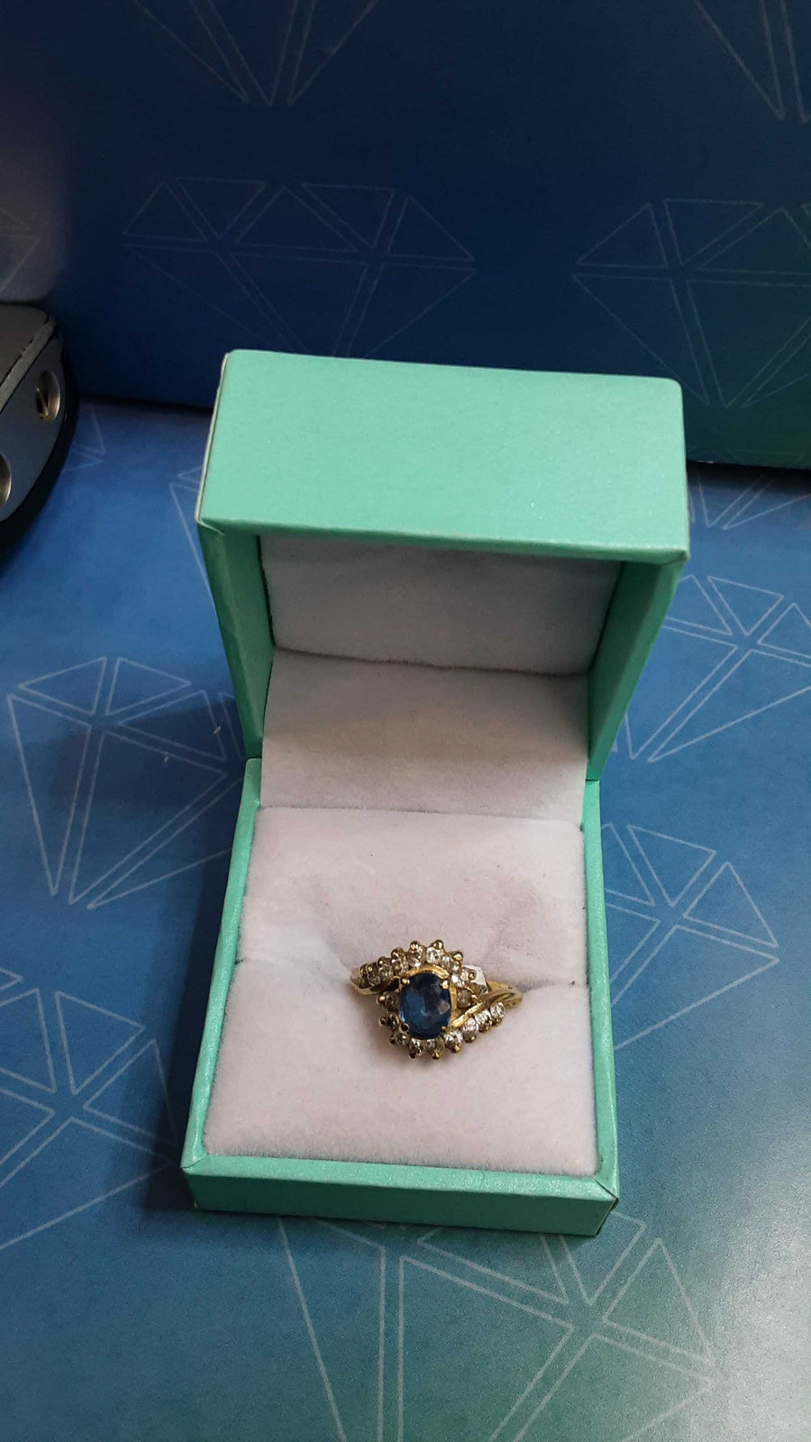 Women's Ring - Yellow Gold 14k (.585) 3.5 grams Size 7