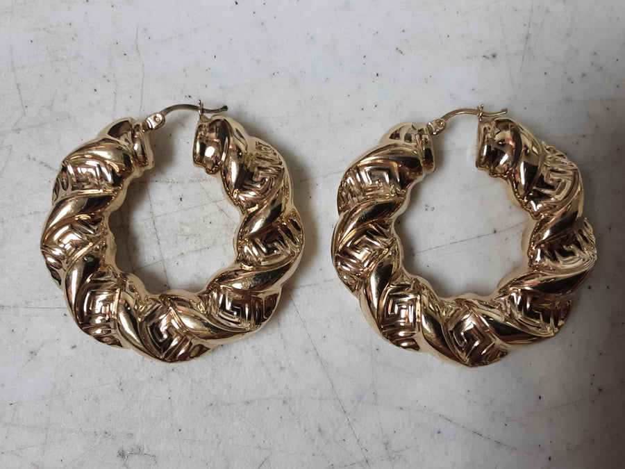 Shrimp Earrings - Yellow Gold 14k (.585) 13 grams