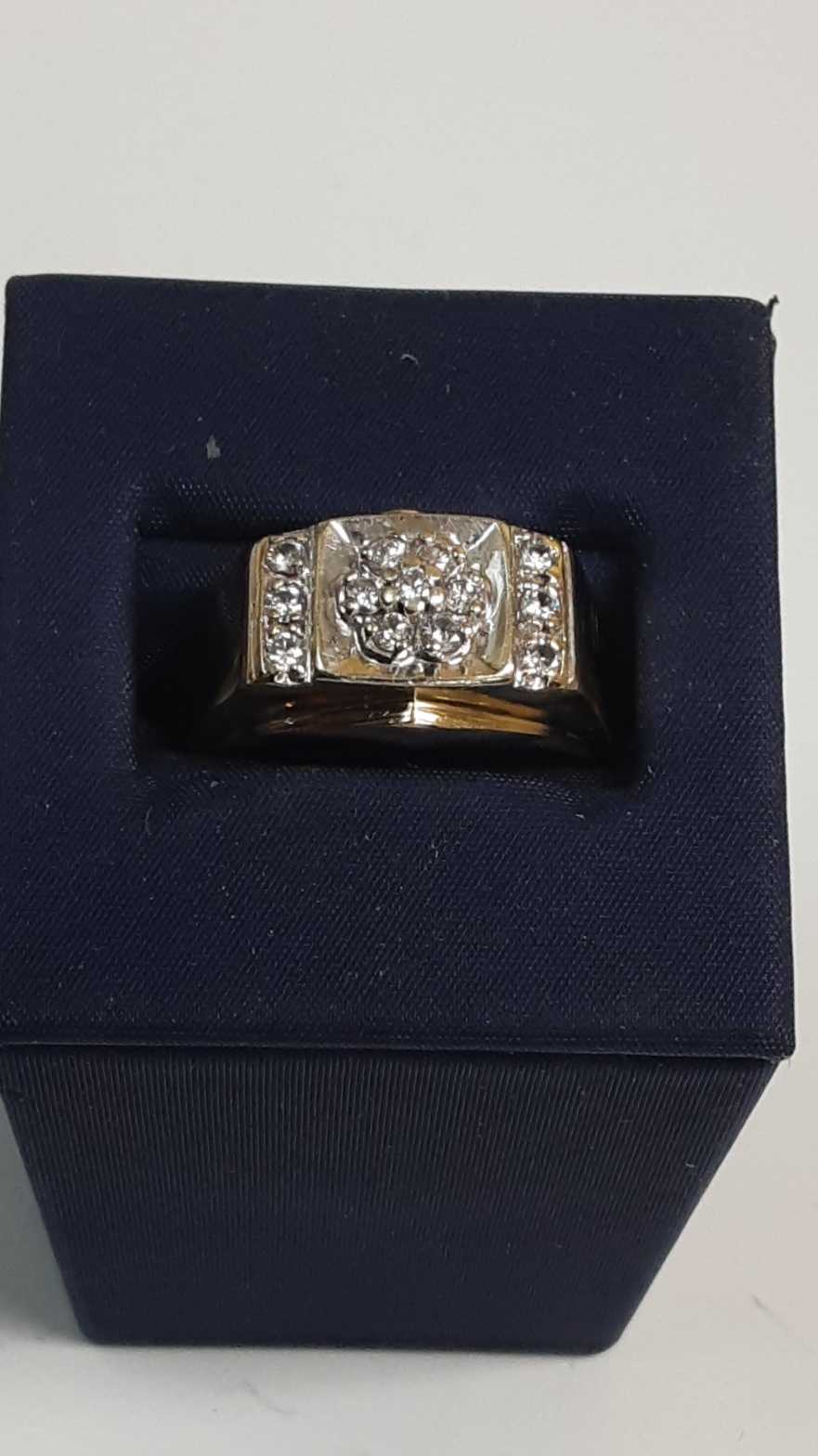 Men's Ring - Yellow Gold 14k (.585) 6.1 grams Size 9