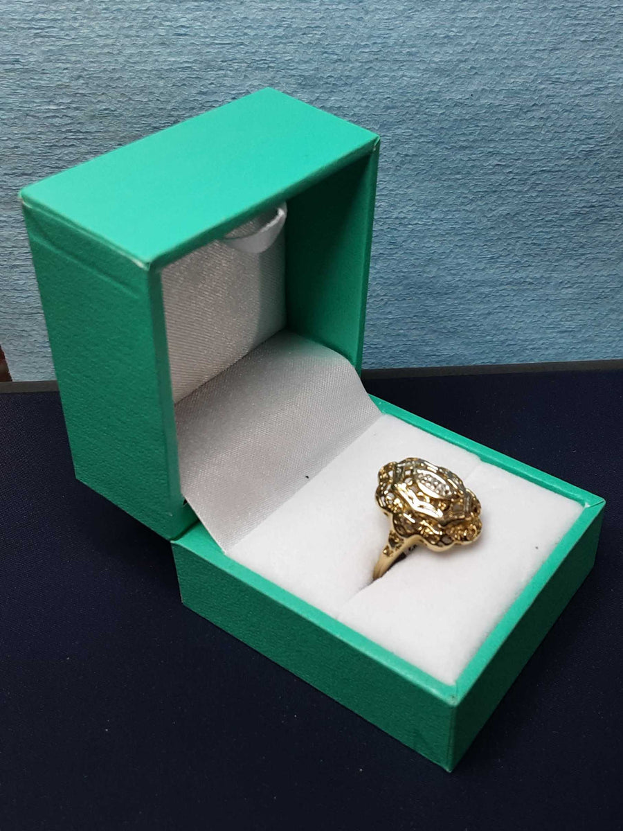Women's Ring - Yellow Gold 14k (.585) 3.9 grams Size 7