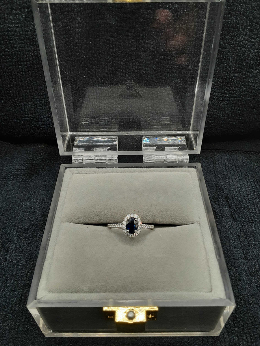 White Gold Woman's Ring With Blue Center Stone